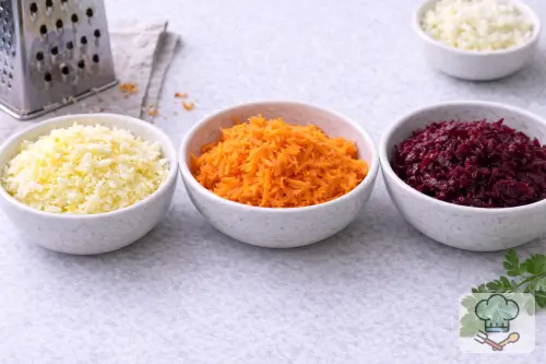 Фото 6-го шага: Селёдка под шубой классическая