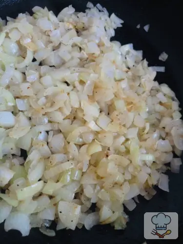 Фото 3-го шага: Пирожки с картошкой